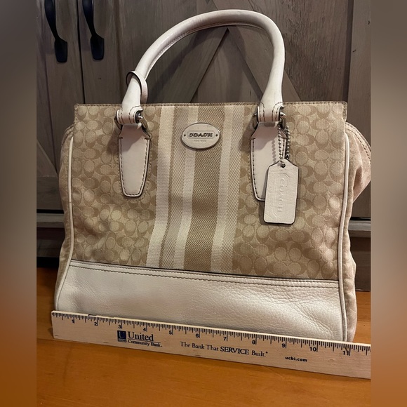 Coach Signature Stripe Candace Carry All Handbag purse - Picture 3 of 12